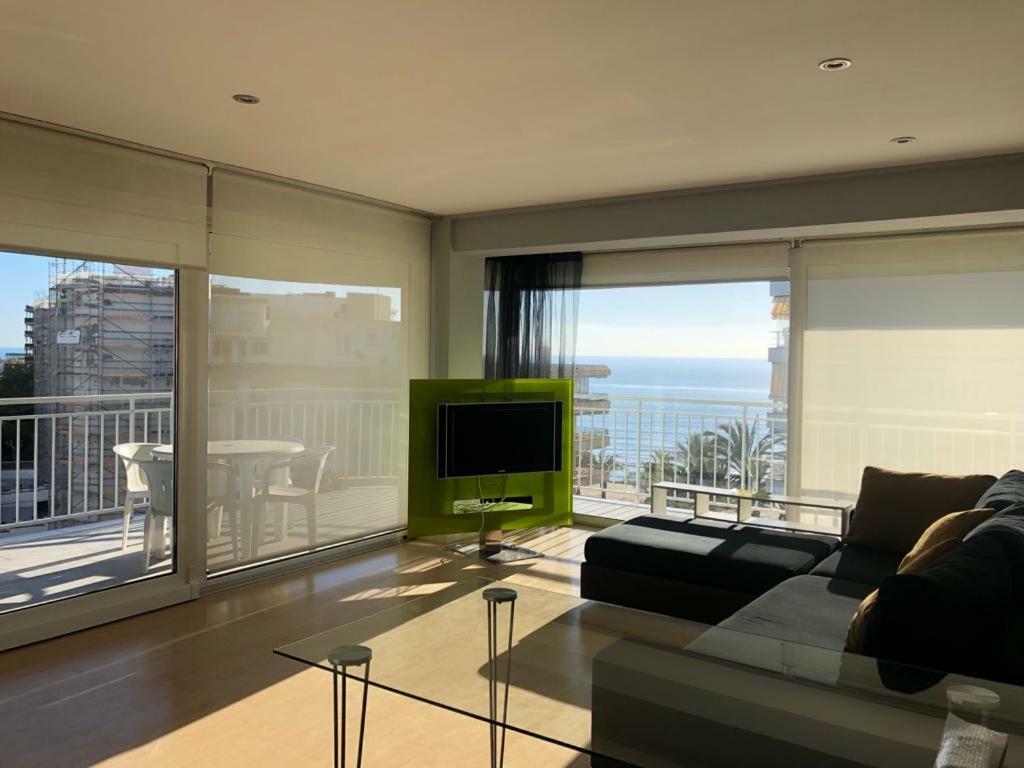 Apartamento Bruselas Салоу Экстерьер фото